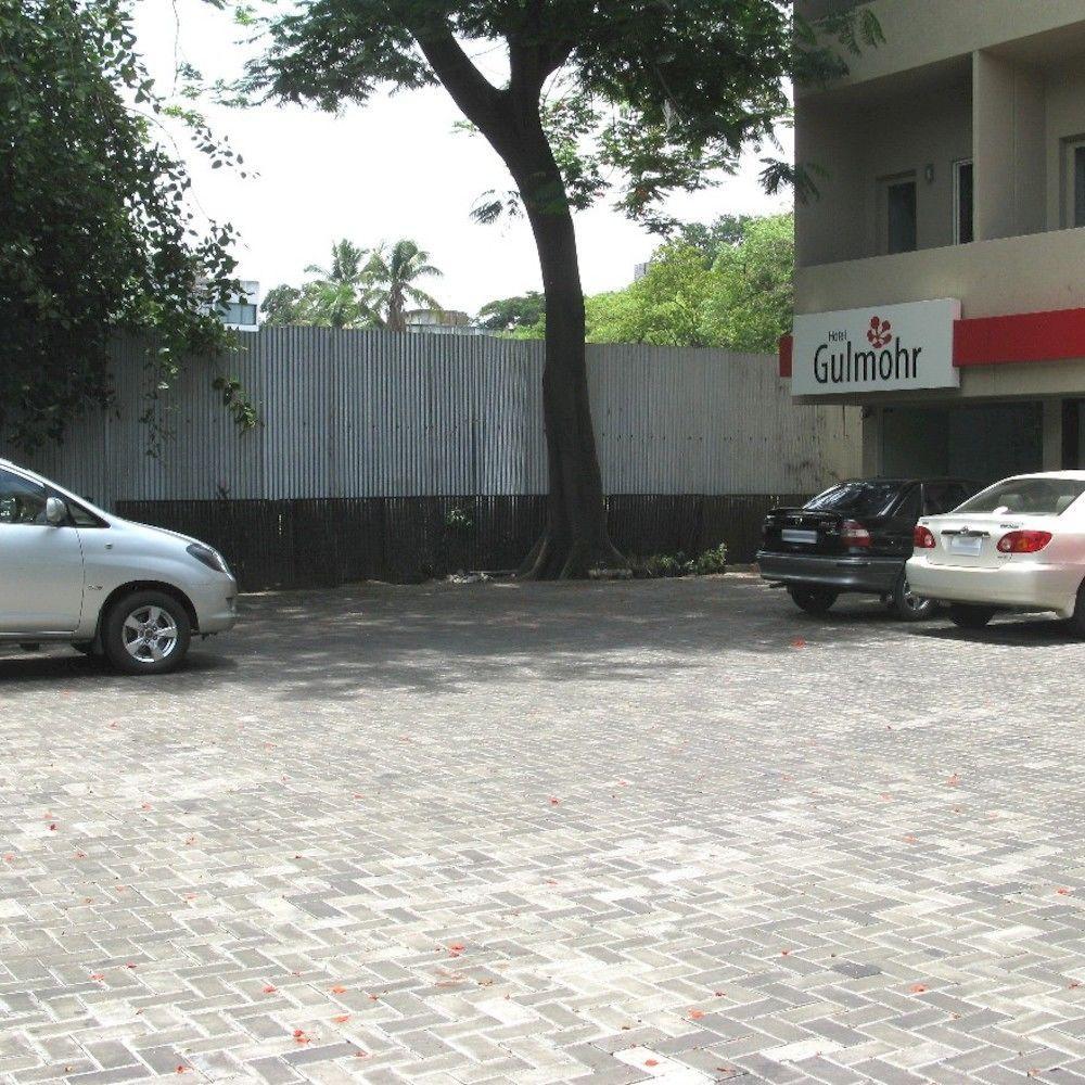 Oyo 1194 Hotel Gulmohr Pune Exterior photo